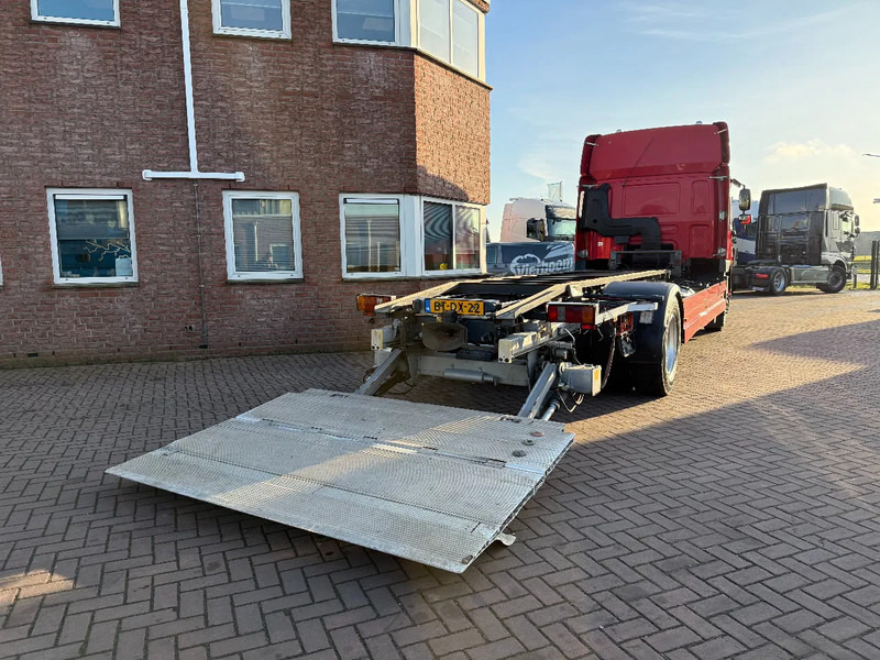 DAF CF 75 CF75-250 4X2 SPACECAB/RENOVA/STEEL/AIR/AIRCO/HOLLAND TRUCK - Camion transport containere/ Swap body: Foto 4 DAF CF 75 CF75-250 4X2 SPACECAB/RENOVA/STEEL/AIR/AIRCO/HOLLAND TRUCK - Camion transport containere/ Swap body: Foto 4