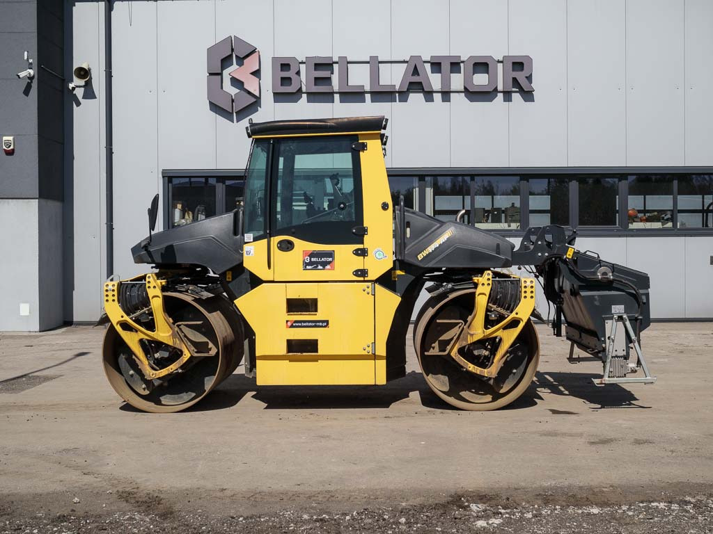 BOMAG BW 174 AP-4v - Cilindru compactor pentru asfalt: Foto 1 BOMAG BW 174 AP-4v - Cilindru compactor pentru asfalt: Foto 1