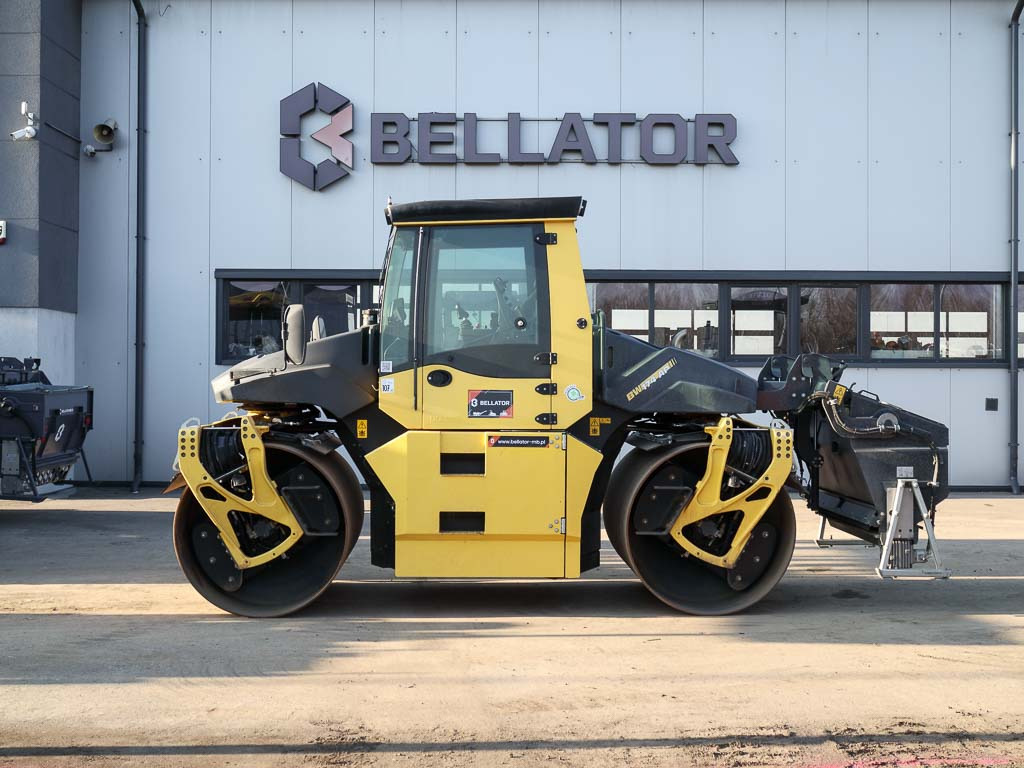 BOMAG BW 174 AP-4v - Cilindru compactor pentru asfalt: Foto 1 BOMAG BW 174 AP-4v - Cilindru compactor pentru asfalt: Foto 1