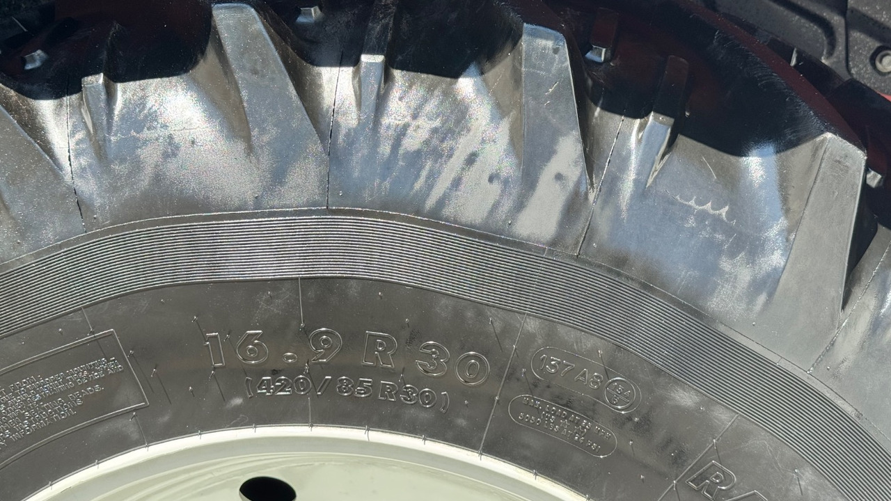 Steyr 4090 Kompakt - Tractor agricol: Foto 5 Steyr 4090 Kompakt - Tractor agricol: Foto 5