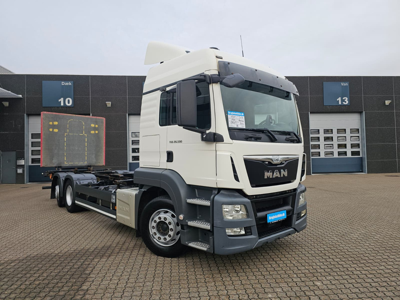 MAN TGS 26.500 6X2-4 - Camion transport containere/ Swap body: Foto 2 MAN TGS 26.500 6X2-4 - Camion transport containere/ Swap body: Foto 2