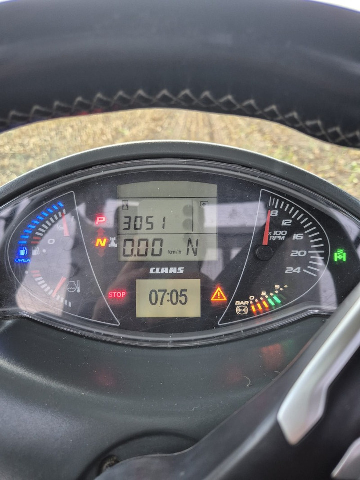 CLAAS Axion 870 - Tractor agricol: Foto 3 CLAAS Axion 870 - Tractor agricol: Foto 3