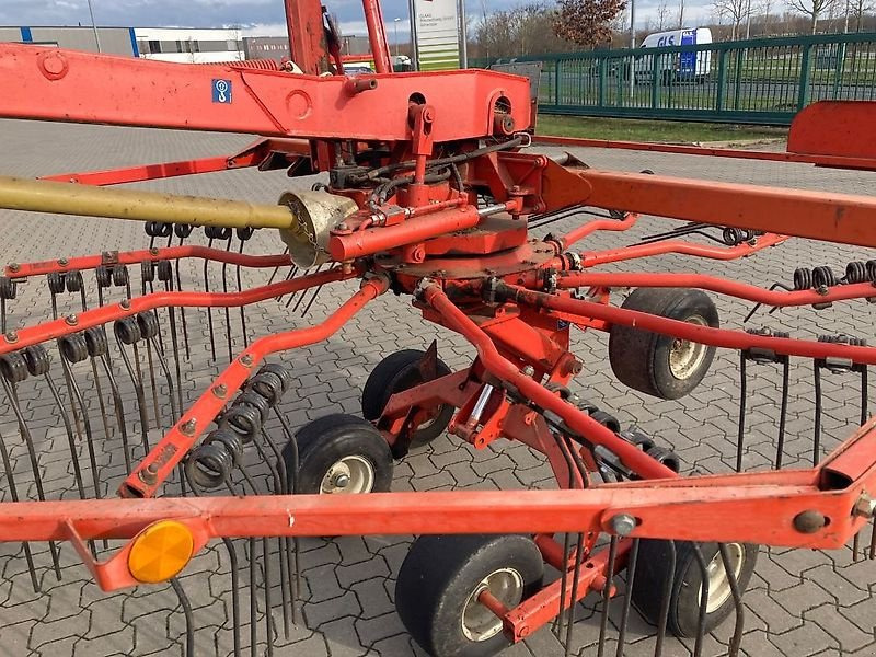 Kuhn GA 6522 Masterdrive - Maşină de întors fânul: Foto 3 Kuhn GA 6522 Masterdrive - Maşină de întors fânul: Foto 3
