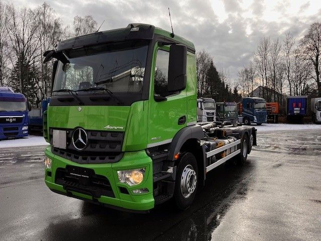 Mercedes-Benz Arocs 2643 Mit Meiller Abrollkipper Top - Camion cu cârlig: Foto 3 Mercedes-Benz Arocs 2643 Mit Meiller Abrollkipper Top - Camion cu cârlig: Foto 3