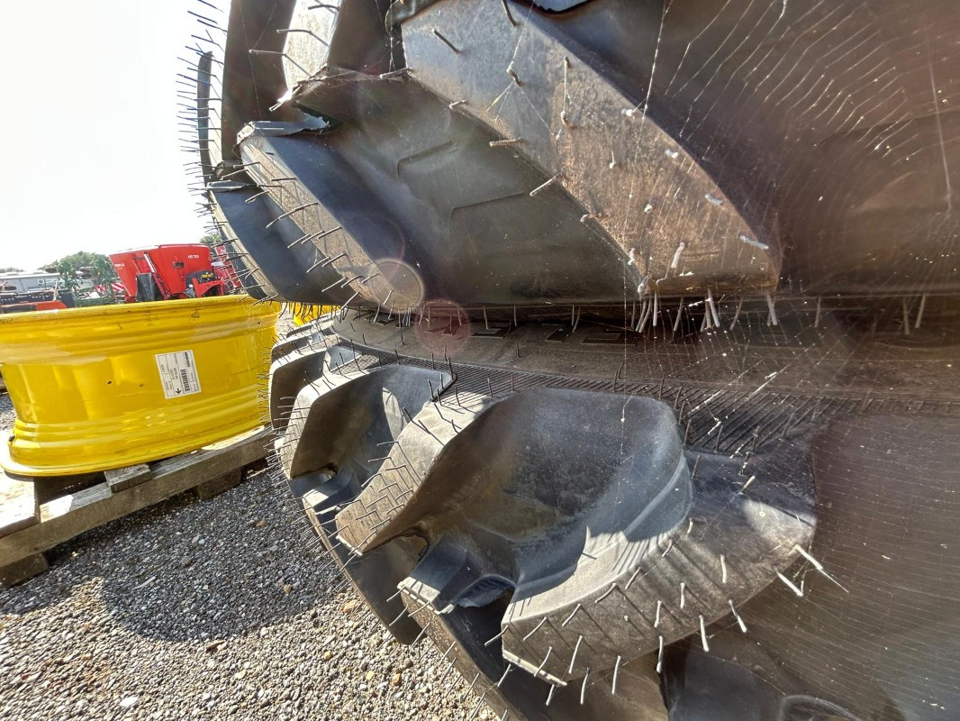 Alliance 270/105R54 Zwillingsräder - 2 Stück - Anvelope și jante pentru Utilaje agricole: Foto 3 Alliance 270/105R54 Zwillingsräder - 2 Stück - Anvelope și jante pentru Utilaje agricole: Foto 3