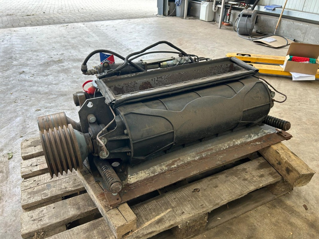 CLAAS Jaguar 890 - Combină agricola: Foto 4 CLAAS Jaguar 890 - Combină agricola: Foto 4