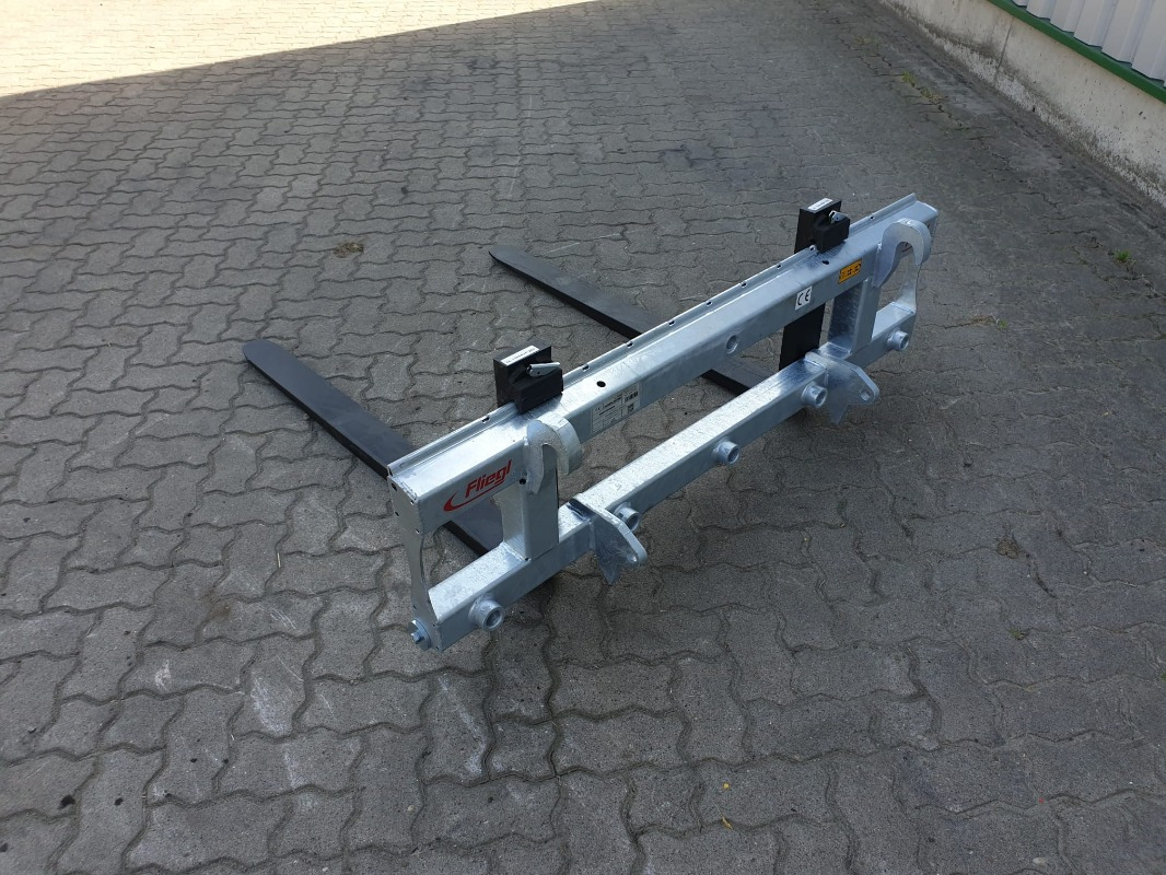 Fliegl Staplergabel Freisicht - Furci: Foto 3 Fliegl Staplergabel Freisicht - Furci: Foto 3