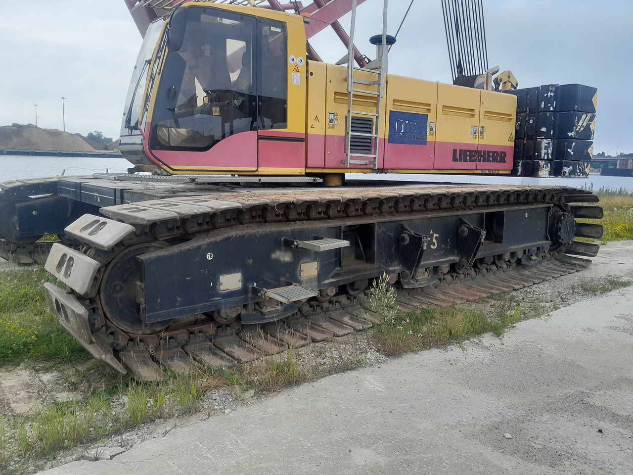Liebherr LR1130 - Utilaje constructii: Foto 5 Liebherr LR1130 - Utilaje constructii: Foto 5