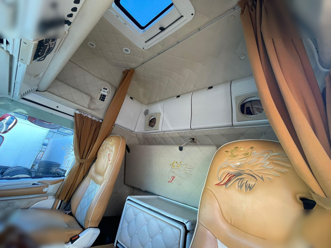 SCANIA R124.420 - Cap tractor: Foto 3 SCANIA R124.420 - Cap tractor: Foto 3