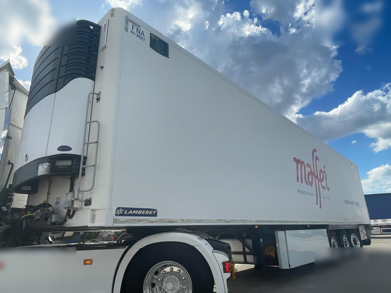 LAMBERET - Semiremorcă frigider: Foto 1 LAMBERET - Semiremorcă frigider: Foto 1