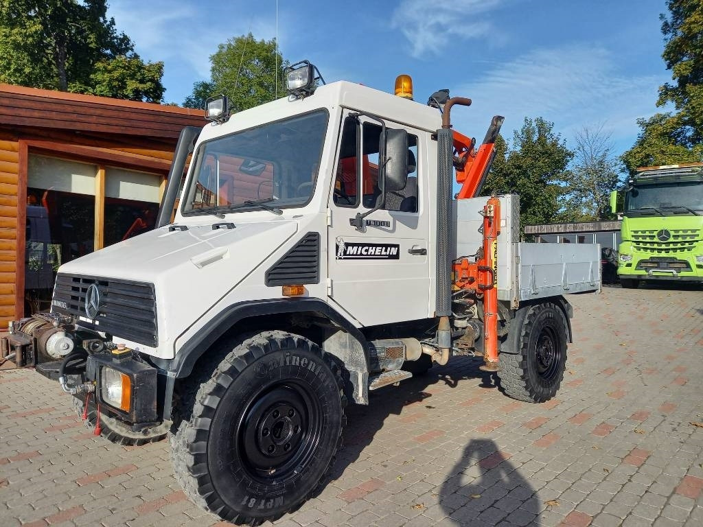 Unimog UNIMOG 4X4 - Camion cu macara: Foto 3 Unimog UNIMOG 4X4 - Camion cu macara: Foto 3