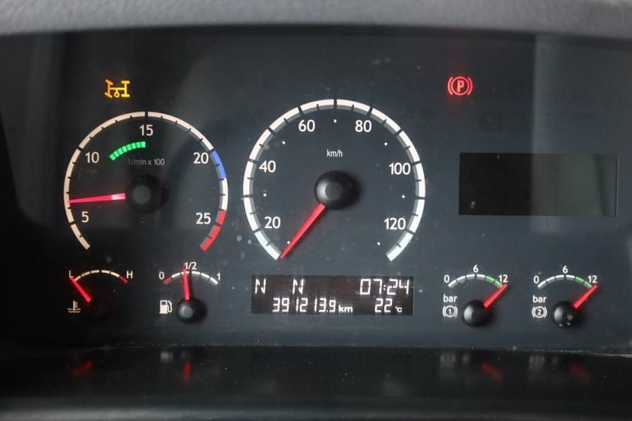 Scania 8x4 With Putzmeister PUMI 24-3.67CS Truck-mounted - Cap tractor: Foto 5 Scania 8x4 With Putzmeister PUMI 24-3.67CS Truck-mounted - Cap tractor: Foto 5