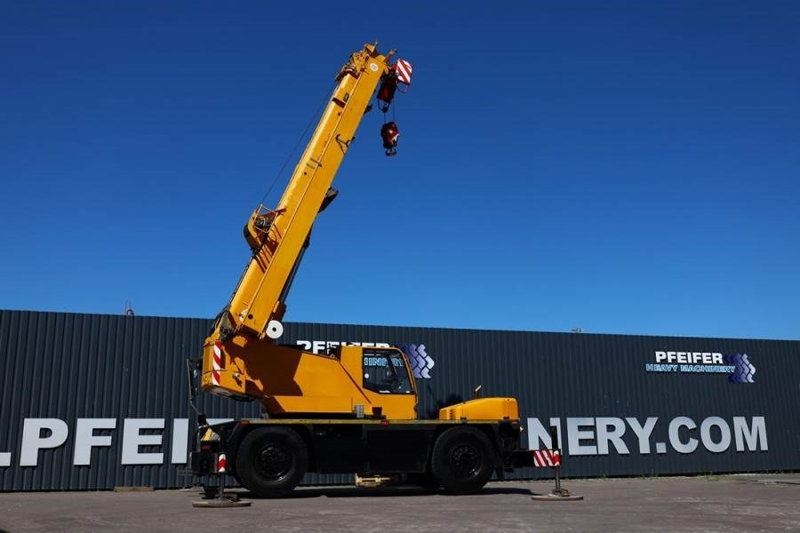 Demag AC30 City Diesel, 4x4x4 Drive, 30t Capacity, 25m M - Macara tot teren: Foto 2 Demag AC30 City Diesel, 4x4x4 Drive, 30t Capacity, 25m M - Macara tot teren: Foto 2