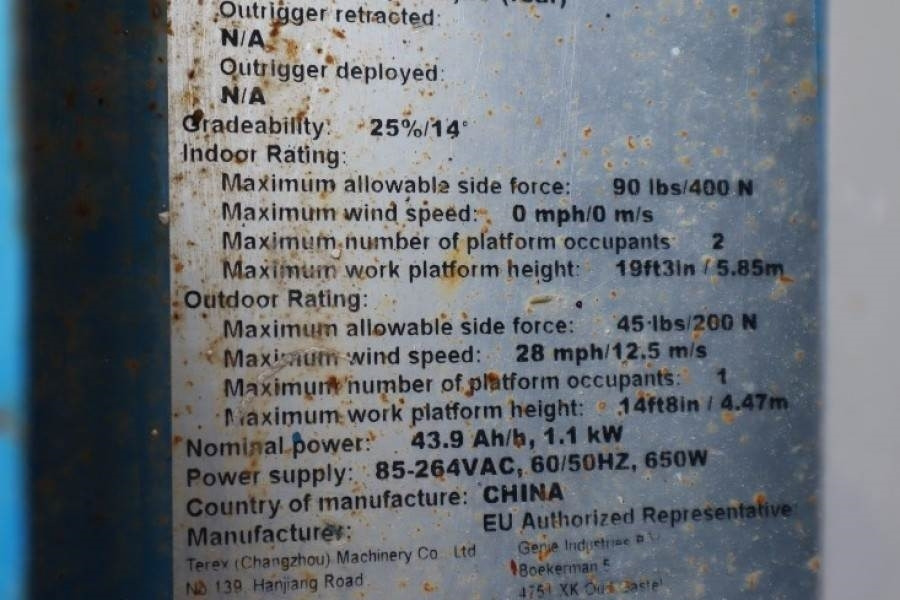 Genie GS1932 E-Drive Several In Stock, 8m Working Height - Platforma foarfeca: Foto 5 Genie GS1932 E-Drive Several In Stock, 8m Working Height - Platforma foarfeca: Foto 5