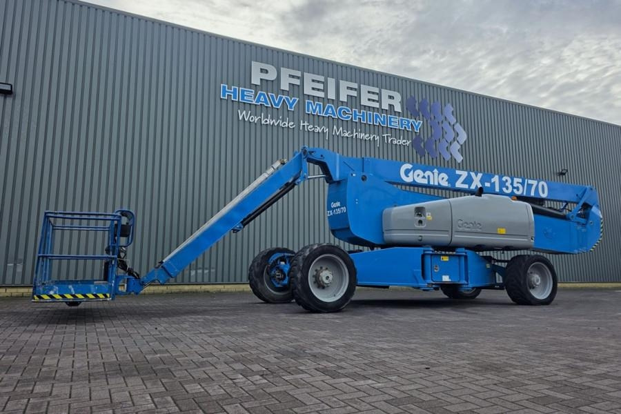 Genie ZX135/70 Diesel, 4x4x4 Drive, 43m Lifting Height, - Nacela articulata: Foto 1 Genie ZX135/70 Diesel, 4x4x4 Drive, 43m Lifting Height, - Nacela articulata: Foto 1
