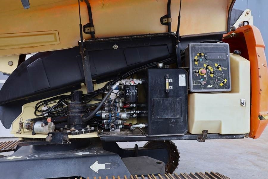 Nacela telescopica JLG 660SJC Diesel, Steel Tracks, 20m Working Height, 1: Foto 16 Nacela telescopica JLG 660SJC Diesel, Steel Tracks, 20m Working Height, 1: Foto 16