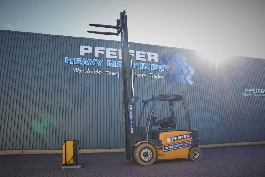 Jungheinrich EFG535 Electric, Lifting Height 4700mm, Freelift 1 - Stivuitor diesel: Foto 3 Jungheinrich EFG535 Electric, Lifting Height 4700mm, Freelift 1 - Stivuitor diesel: Foto 3