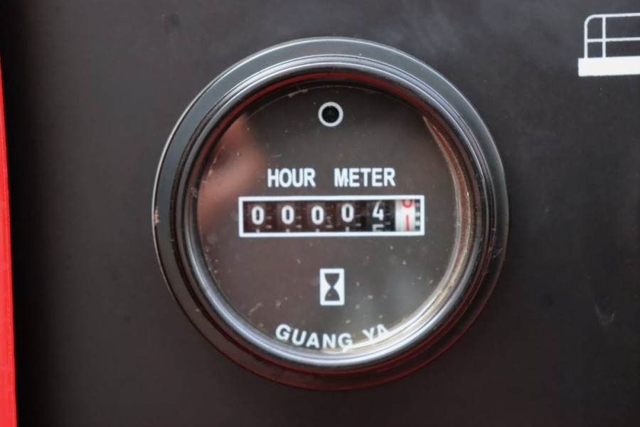 Magni DS1823RT New And Available Directly From Stock, Di - Platforma foarfeca: Foto 5 Magni DS1823RT New And Available Directly From Stock, Di - Platforma foarfeca: Foto 5