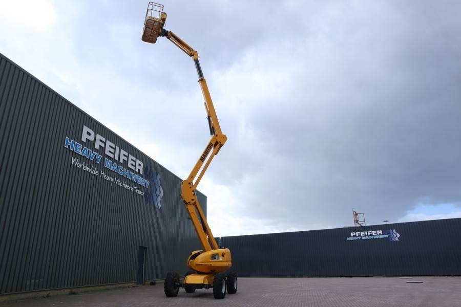 Manitou 160ATJ Diesel, 4x4x4 Drive, 16m Working Height, 8. - Nacela articulata: Foto 3 Manitou 160ATJ Diesel, 4x4x4 Drive, 16m Working Height, 8. - Nacela articulata: Foto 3