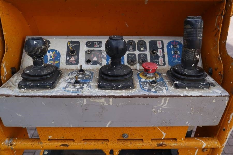 Manitou 160ATJ Diesel, 4x4x4 Drive, 16m Working Height, 8. - Nacela articulata: Foto 5 Manitou 160ATJ Diesel, 4x4x4 Drive, 16m Working Height, 8. - Nacela articulata: Foto 5