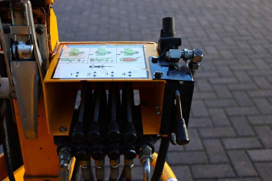 Niftylift 120TE Electric, 12.2m Working Height, 6.1m Reach, - Nacela tractabila: Foto 5 Niftylift 120TE Electric, 12.2m Working Height, 6.1m Reach, - Nacela tractabila: Foto 5