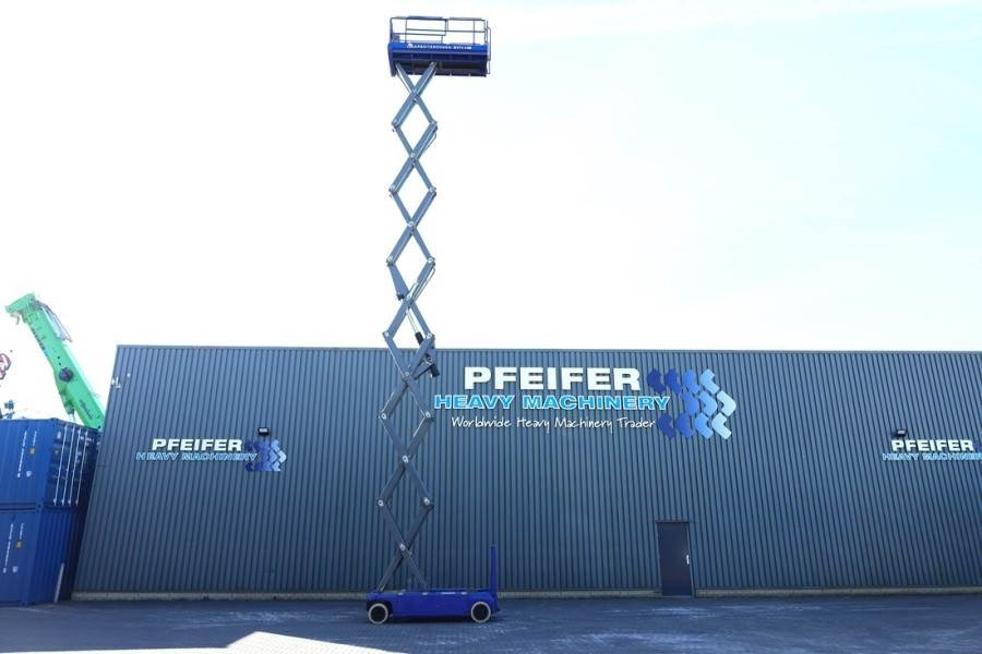 PB LIFT S171-12E Electric, 17.3m Working Height, 400k - Platforma foarfeca: Foto 3 PB LIFT S171-12E Electric, 17.3m Working Height, 400k - Platforma foarfeca: Foto 3