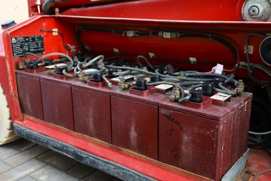 PB LIFT S171-16E Electric, 17.3m Working Height, 400k - Platforma foarfeca: Foto 4 PB LIFT S171-16E Electric, 17.3m Working Height, 400k - Platforma foarfeca: Foto 4