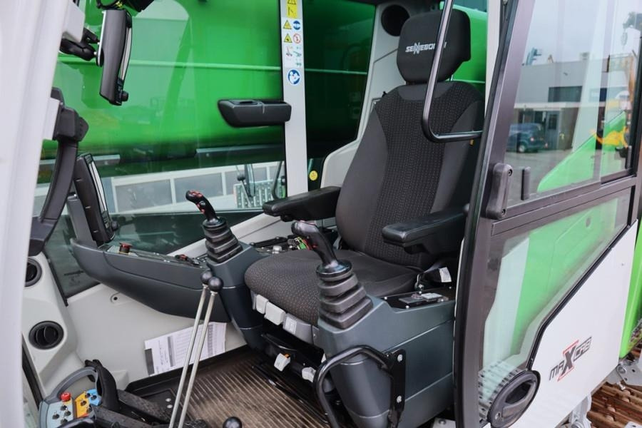 Sennebogen 683E Valid inspection, *Guarantee! 80tons, 42m Mai - Macara pe senile: Foto 4 Sennebogen 683E Valid inspection, *Guarantee! 80tons, 42m Mai - Macara pe senile: Foto 4