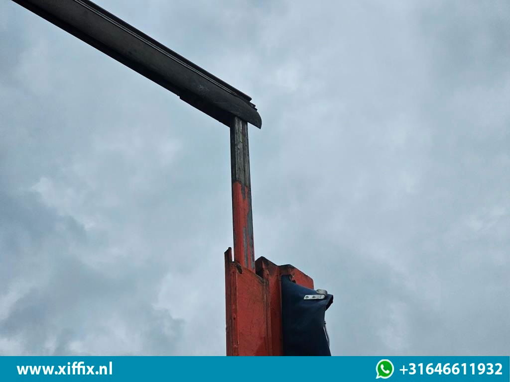 Semiremorcă transport agabaritic Meusburger 3-ass. Dieplader met huifopbouw / Naloop gestuurd: Foto 9 Semiremorcă transport agabaritic Meusburger 3-ass. Dieplader met huifopbouw / Naloop gestuurd: Foto 9