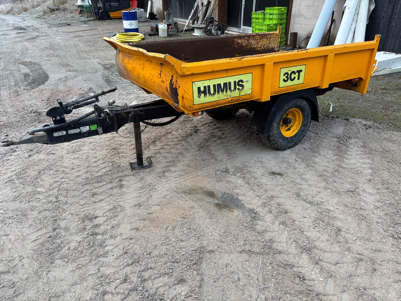 Humus 3CT - Remorcă basculantă: Foto 1 Humus 3CT - Remorcă basculantă: Foto 1