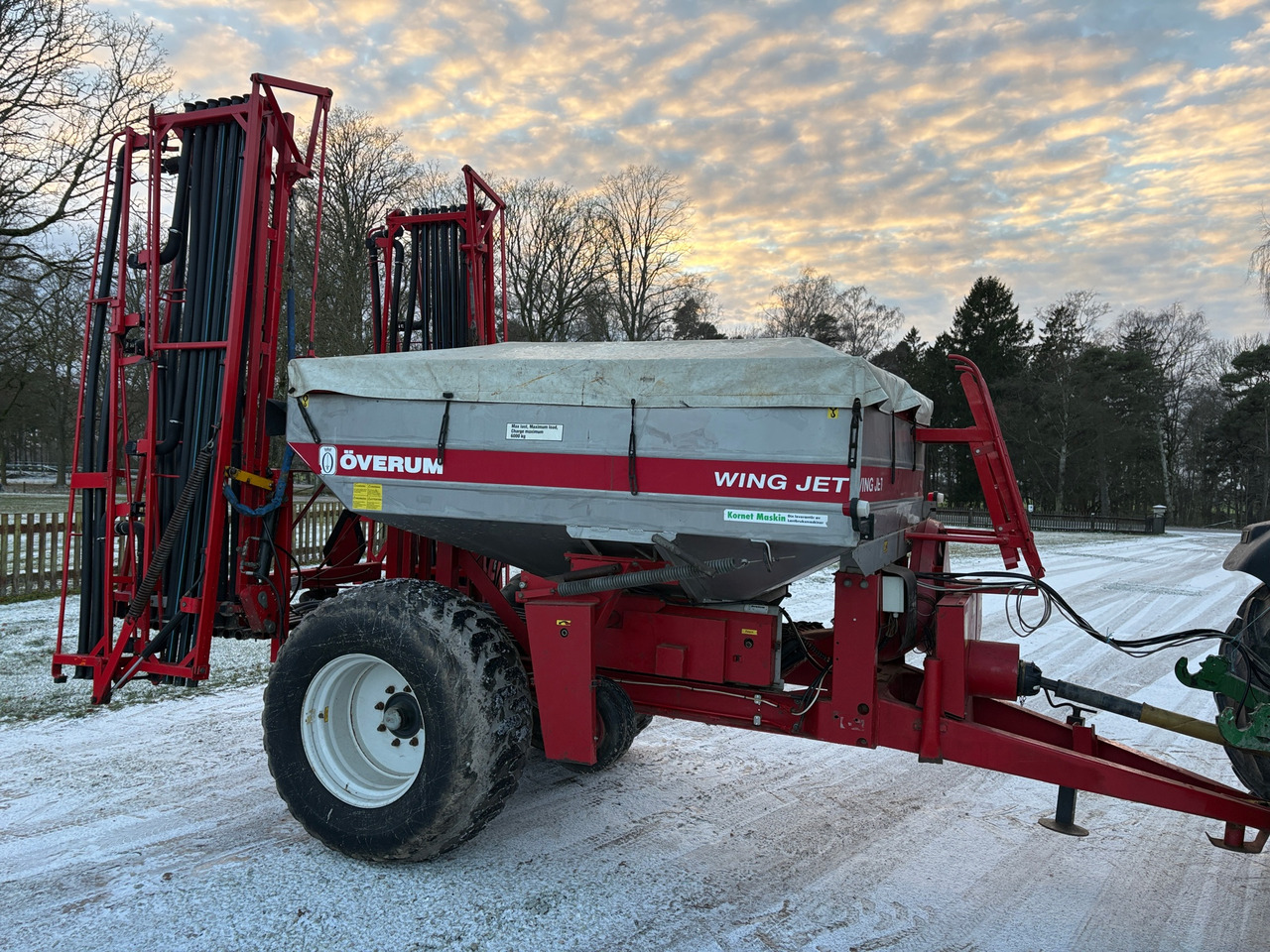 Överum Wing Jet 4020 - Imprastietor îngrăşăminte: Foto 1 Överum Wing Jet 4020 - Imprastietor îngrăşăminte: Foto 1