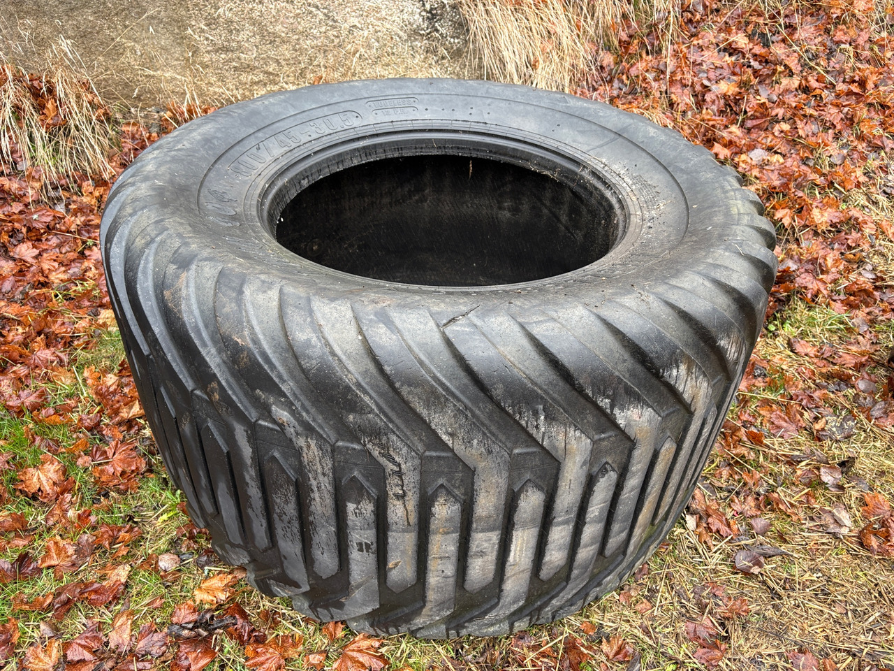 Trelleborg 800/45-30,5 Twin - Anvelopă pentru Utilaje agricole: Foto 1 Trelleborg 800/45-30,5 Twin - Anvelopă pentru Utilaje agricole: Foto 1