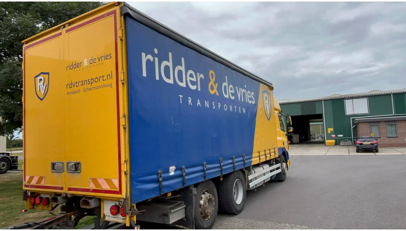 DAF CF 85.410 Schuifzijlen wagen 6x2 Daf CF85 - Camion furgon: Foto 3 DAF CF 85.410 Schuifzijlen wagen 6x2 Daf CF85 - Camion furgon: Foto 3