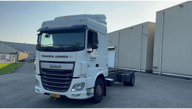 DAF XF 440 Daf XF106 Chassis cabine clean euro6 - Camion şasiu: Foto 3 DAF XF 440 Daf XF106 Chassis cabine clean euro6 - Camion şasiu: Foto 3