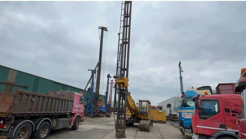 JCB JS 200 LC - Maşină de foraj: Foto 1 JCB JS 200 LC - Maşină de foraj: Foto 1