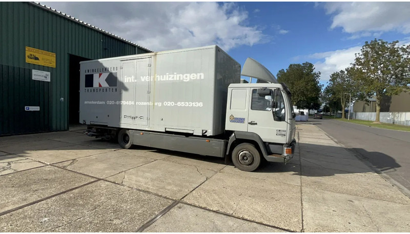 MAN 12.224 MAN 12.224 Afzet bak - Camion furgon: Foto 5 MAN 12.224 MAN 12.224 Afzet bak - Camion furgon: Foto 5