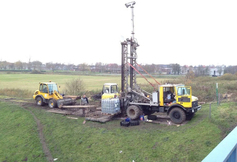 Mercedes-Benz Unimog U1250 Well Drill Brunnenbohr gerat - Maşină de foraj: Foto 5 Mercedes-Benz Unimog U1250 Well Drill Brunnenbohr gerat - Maşină de foraj: Foto 5