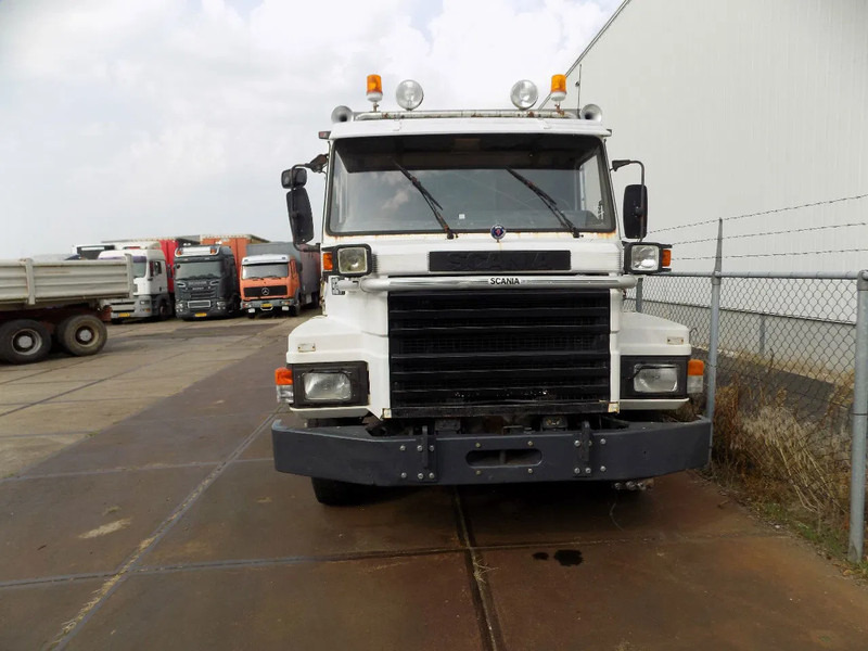 Scania T92 Scania 6x2 Torpedo 92 H Kipper - Camion basculantă: Foto 1 Scania T92 Scania 6x2 Torpedo 92 H Kipper - Camion basculantă: Foto 1