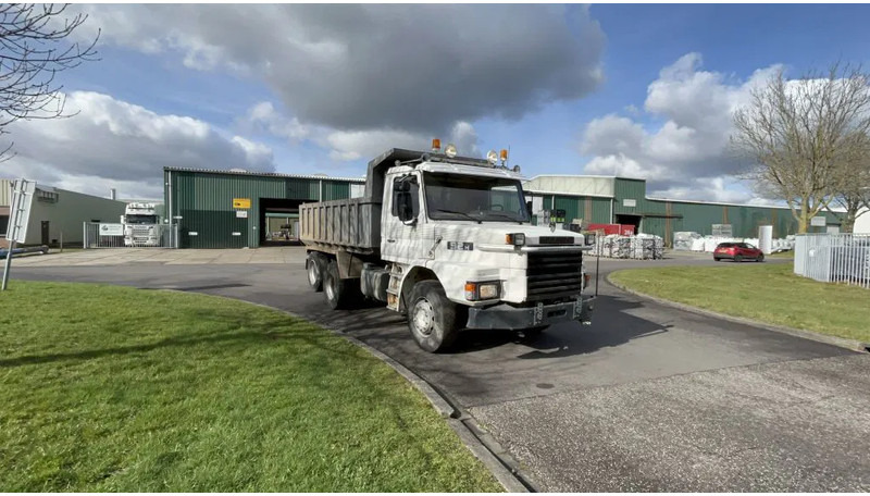 Scania T92 Scania 6x2 Torpedo 92 H Kipper - Camion basculantă: Foto 3 Scania T92 Scania 6x2 Torpedo 92 H Kipper - Camion basculantă: Foto 3