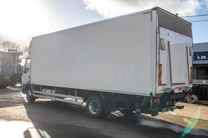 DAF LF 220(16t)+DHOLLANDIA - Camion furgon: Foto 4 DAF LF 220(16t)+DHOLLANDIA - Camion furgon: Foto 4