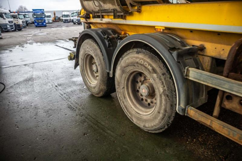 DE BUF BETON MIXER/MALAXEUR/MISCHER 12M3 - Semiremorcă betonieră: Foto 5 DE BUF BETON MIXER/MALAXEUR/MISCHER 12M3 - Semiremorcă betonieră: Foto 5