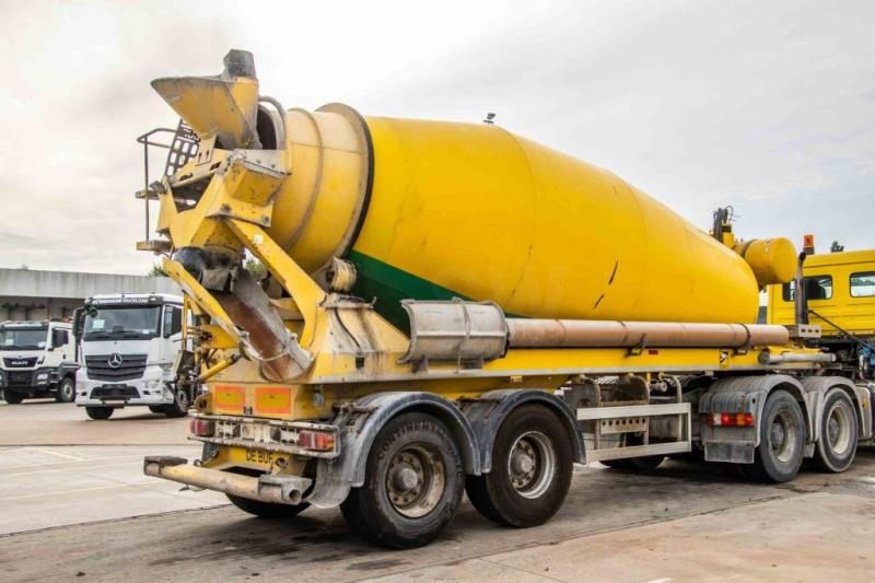 DE BUF BETON MIXER/MALAXEUR/MISCHER12M3 - Semiremorcă betonieră: Foto 3 DE BUF BETON MIXER/MALAXEUR/MISCHER12M3 - Semiremorcă betonieră: Foto 3