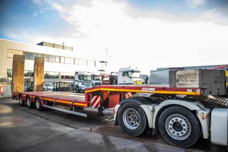 Faymonville MAXTRAILER- F-S43-1AAF- 49500 KG - Semiremorcă transport agabaritic: Foto 2 Faymonville MAXTRAILER- F-S43-1AAF- 49500 KG - Semiremorcă transport agabaritic: Foto 2