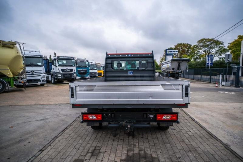 Ford TRANSIT 2.0 TDCI - Autoutilitară cu platformă: Foto 5 Ford TRANSIT 2.0 TDCI - Autoutilitară cu platformă: Foto 5