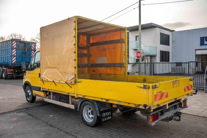 Iveco DAILY 50C13 - Autoutilitară cu platformă: Foto 4 Iveco DAILY 50C13 - Autoutilitară cu platformă: Foto 4