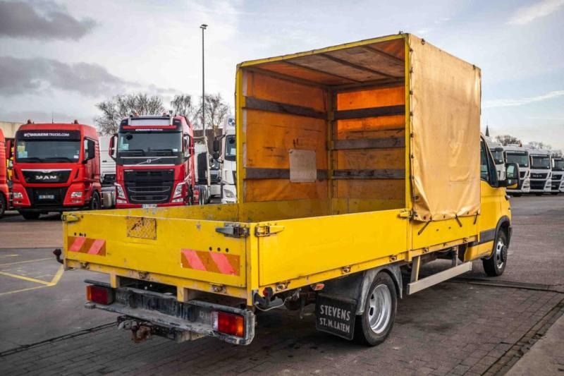 Iveco DAILY 50C13 - Autoutilitară cu platformă: Foto 3 Iveco DAILY 50C13 - Autoutilitară cu platformă: Foto 3