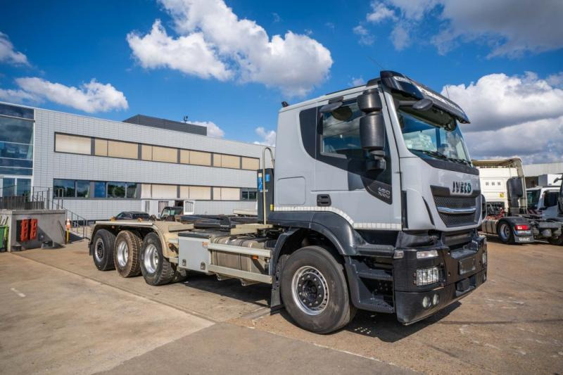 Iveco X-WAY 460 - Camion cu cârlig: Foto 2 Iveco X-WAY 460 - Camion cu cârlig: Foto 2