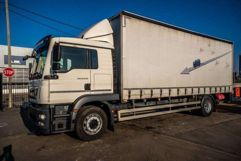 MAN TGM 18.340 BL+DHOLLANDIA - Camion cu prelată: Foto 1 MAN TGM 18.340 BL+DHOLLANDIA - Camion cu prelată: Foto 1