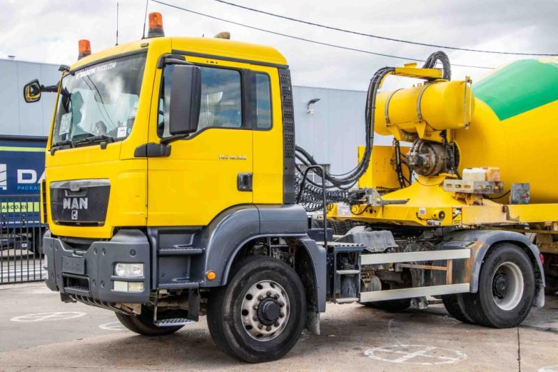 MAN TGS 18.360 BLS-4X4H+MIXER 10 m3 - Autobetonieră: Foto 5 MAN TGS 18.360 BLS-4X4H+MIXER 10 m3 - Autobetonieră: Foto 5
