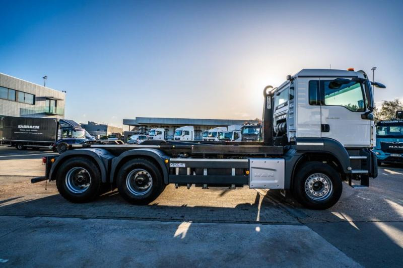 MAN TGS 33.430 BL - Camion cu cârlig: Foto 3 MAN TGS 33.430 BL - Camion cu cârlig: Foto 3
